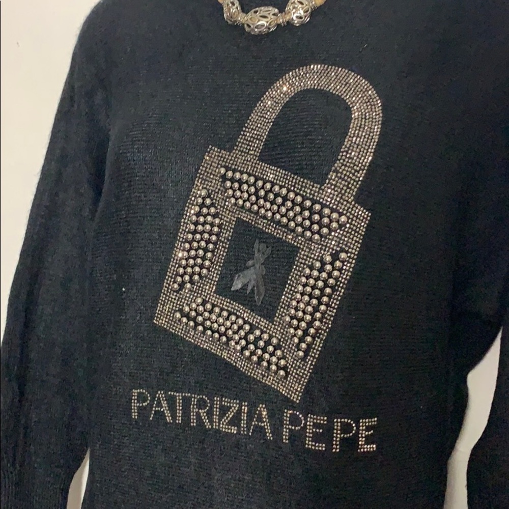 Sweater - Picture 2 of 5